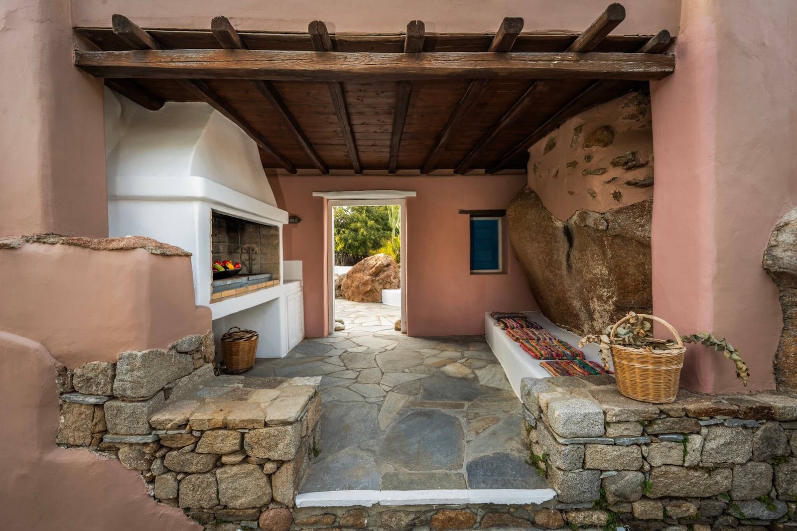 Gallery Image 14